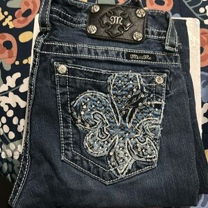 Miss Me easy boot cut size 28